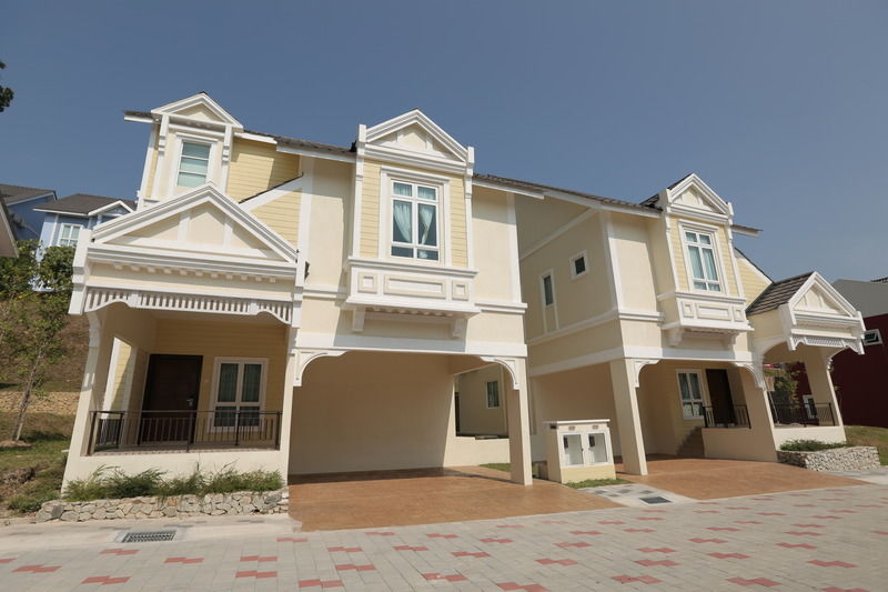 Arabian Bay Resort@ Bukit Gambang Resort City Εξωτερικό φωτογραφία